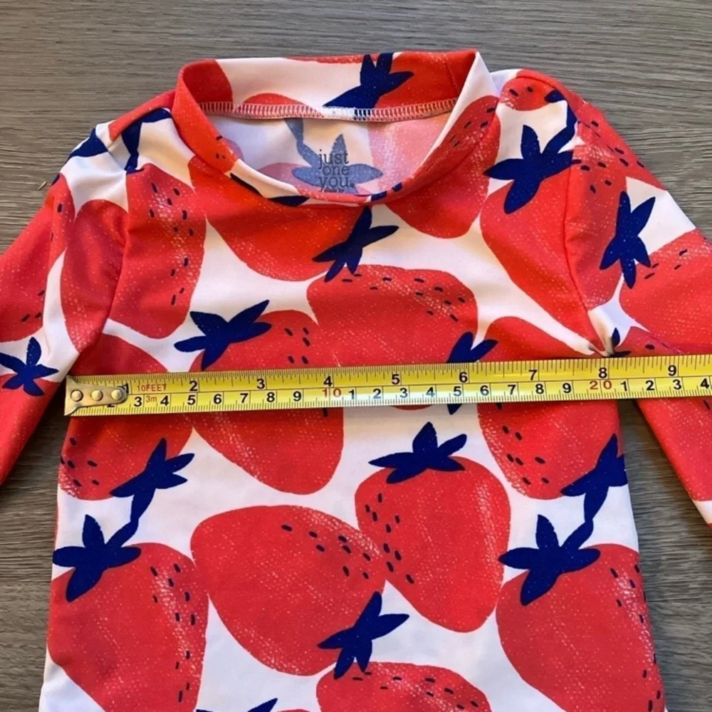 Carter’s Baby Girls Rash Guard Size 9M Set of 2 Long Sleeve Floral Strawberries